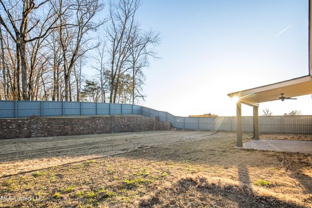 2327 Livingston Way, Hernando, MS 38632