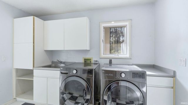 6433 Sheffield Cove, Fort Wayne, IN 46804