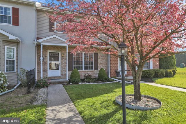 1107 HAMPDEN DR, Strasburg, PA 17579