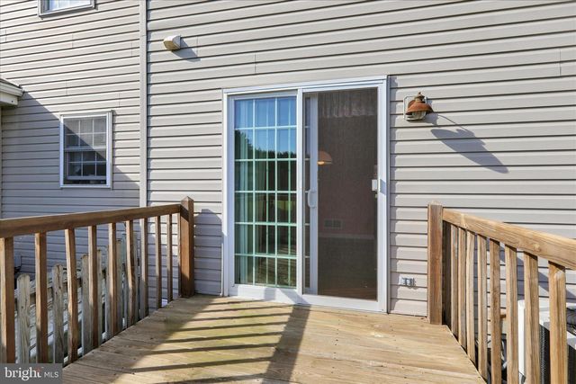 1107 HAMPDEN DR, Strasburg, PA 17579