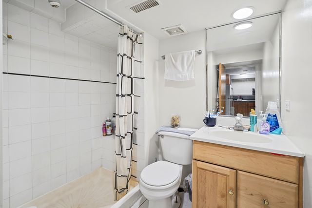 5650 N Mason Avenue, Chicago, IL 60646