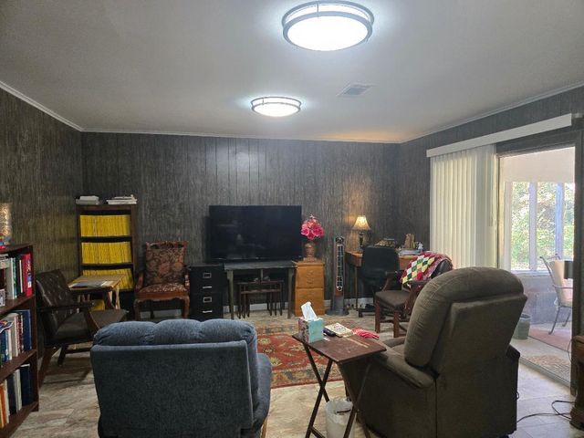 231 EARL DOWDEN RD, Leesville, LA 71446