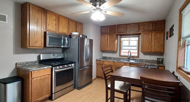 1306 N 19th Street, Council Bluffs, IA 51501