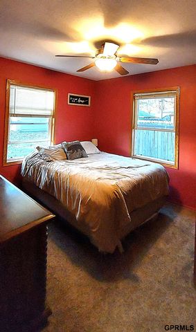 1306 N 19th Street, Council Bluffs, IA 51501