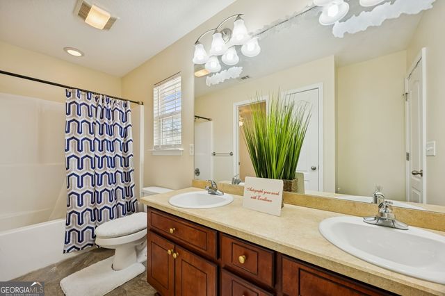 207 Yellowood Drive, Kingsland, GA 31548