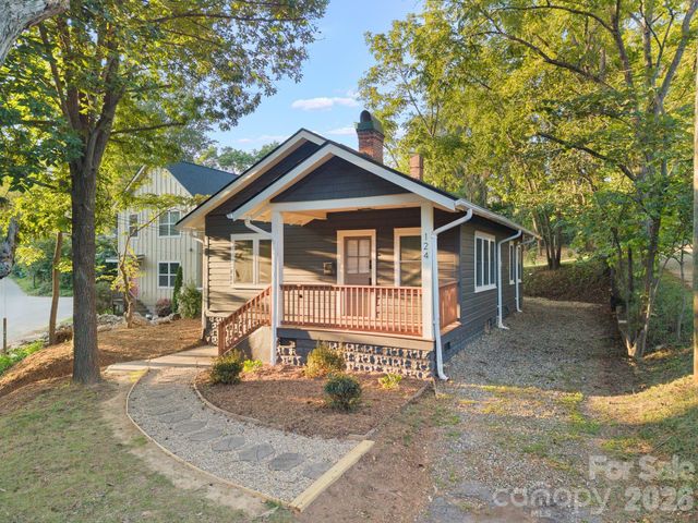 124 State Street, Asheville, NC 28806