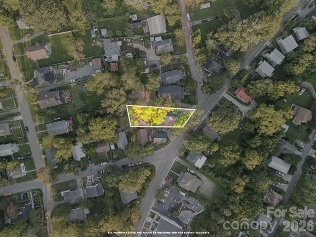 124 State Street, Asheville, NC 28806