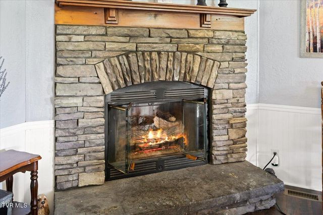 12207 Reedy Creek Road, Bristol, VA 24202