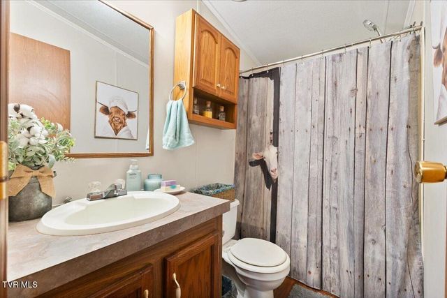 12207 Reedy Creek Road, Bristol, VA 24202