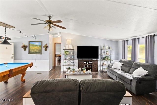 12207 Reedy Creek Road, Bristol, VA 24202