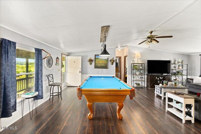 12207 Reedy Creek Road, Bristol, VA 24202