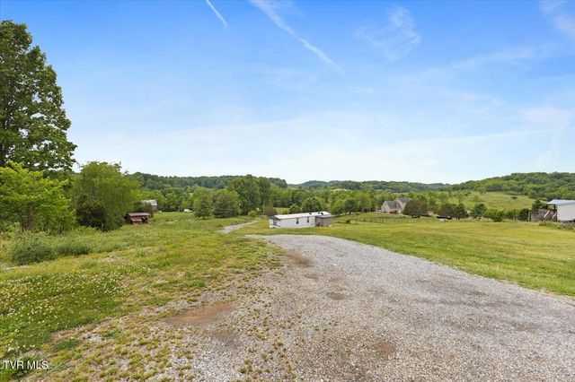 12207 Reedy Creek Road, Bristol, VA 24202