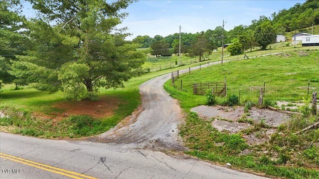 12207 Reedy Creek Road, Bristol, VA 24202