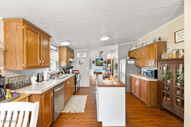 12207 Reedy Creek Road, Bristol, VA 24202
