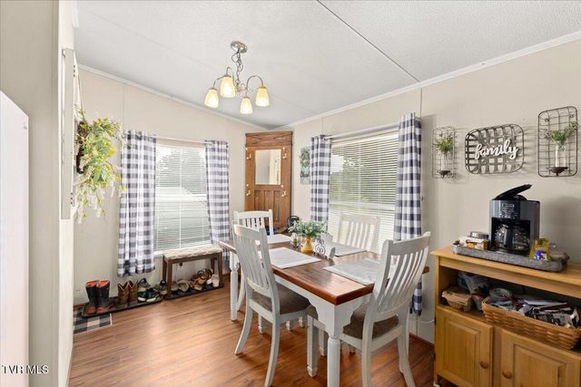 12207 Reedy Creek Road, Bristol, VA 24202