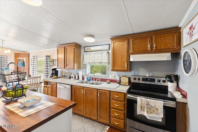 12207 Reedy Creek Road, Bristol, VA 24202
