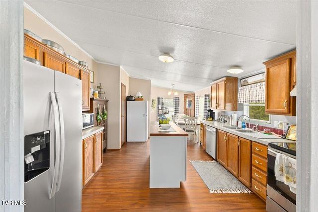 12207 Reedy Creek Road, Bristol, VA 24202