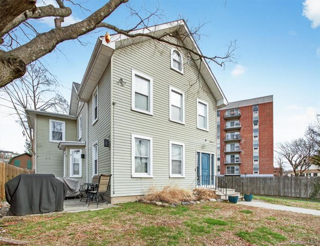 24 E Park Place 1, Suffern, NY 10901
