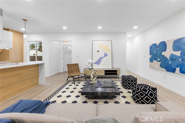 344 Pamela Road, Monrovia, CA 91016