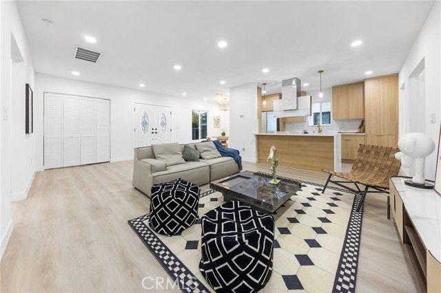 344 Pamela Road, Monrovia, CA 91016