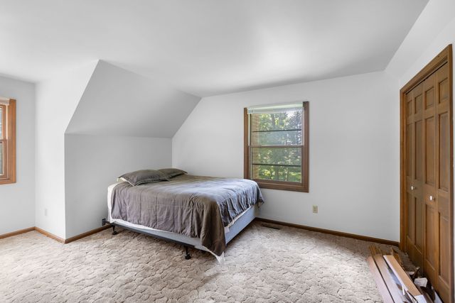 9218 W Wonder Lake Road, Woodstock, IL 60098