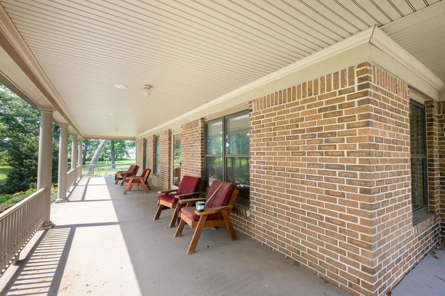 9218 W Wonder Lake Road, Woodstock, IL 60098