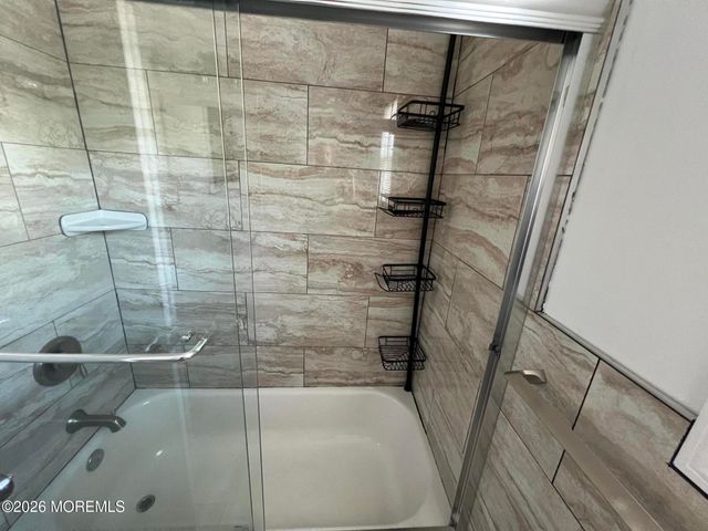 8 Ridge Road, West Long Branch, NJ 07764