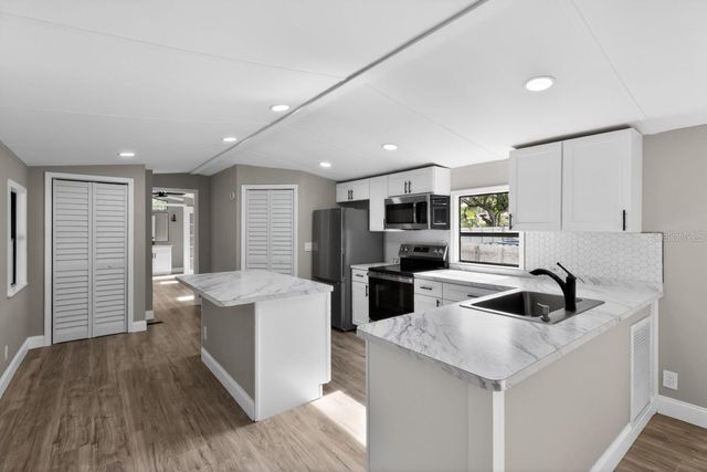 9528 XENIA STREET, New Port Richey, FL 34654