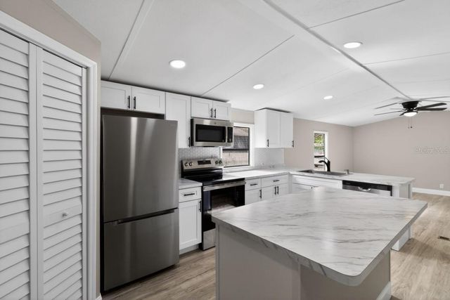 9528 XENIA STREET, New Port Richey, FL 34654