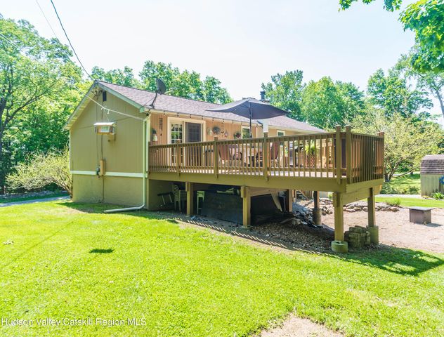 85 Bellevue Road, Highland, NY 12528