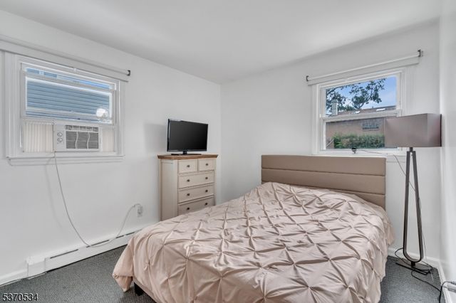 55 Runyon Rd, Clifton City, NJ 07013