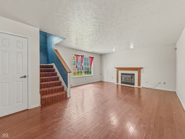 6339 Cooper Pointe Drive, Indianapolis, IN 46268