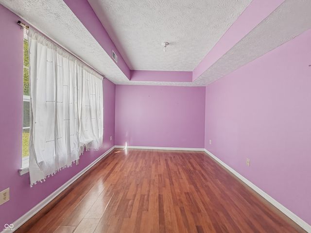 6339 Cooper Pointe Drive, Indianapolis, IN 46268