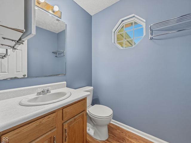 6339 Cooper Pointe Drive, Indianapolis, IN 46268