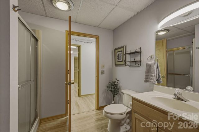 213 Hospital Avenue, Lenoir, NC 28645