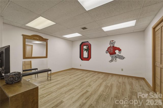 213 Hospital Avenue, Lenoir, NC 28645