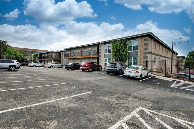 2401 Manor RD 127, Austin, TX 78722