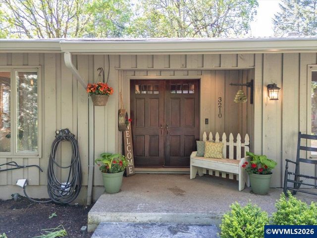 3210 NW Hurleywood Dr, Albany, OR 97321