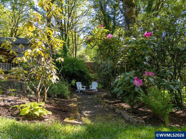 3210 NW Hurleywood Dr, Albany, OR 97321
