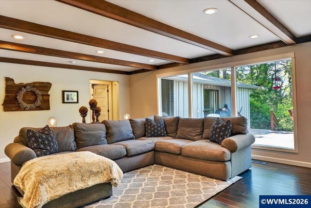 3210 NW Hurleywood Dr, Albany, OR 97321