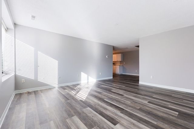 150 Rumford Street 110, Mansfield, MA 02048