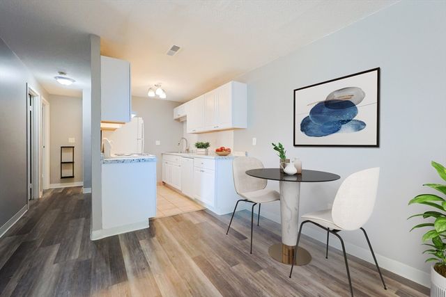 150 Rumford Street 110, Mansfield, MA 02048