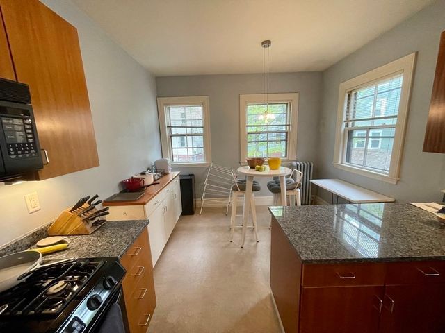 79 Aspinwall 1, Brookline, MA 02445