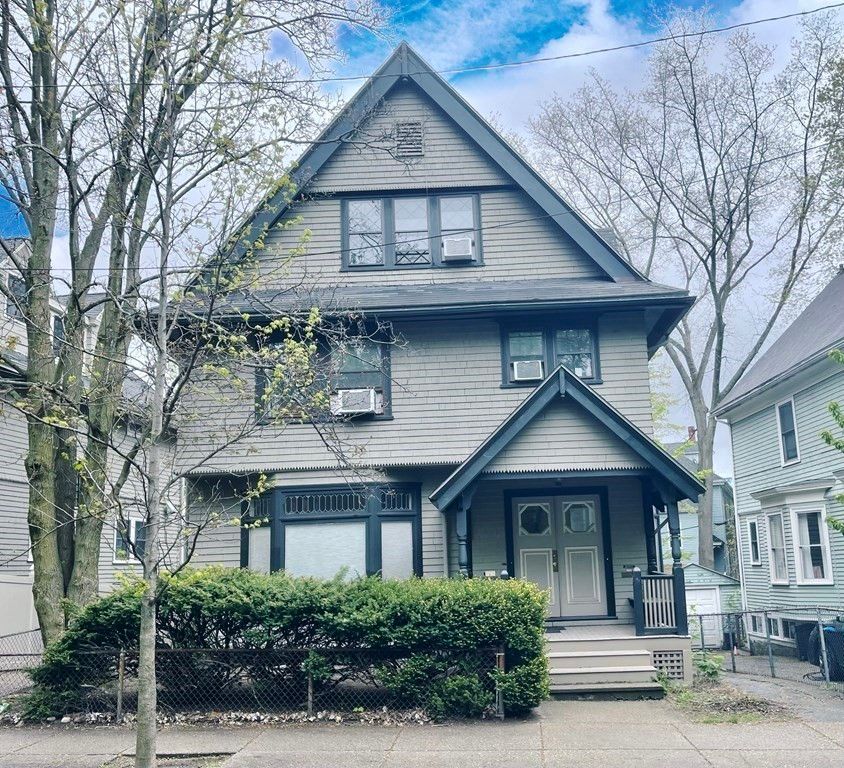 79 Aspinwall 1, Brookline, MA 02445