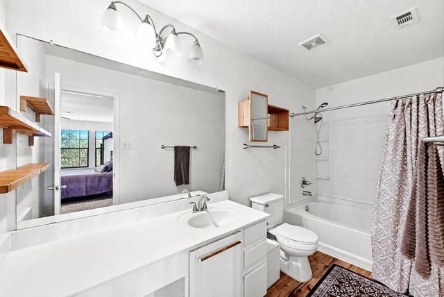7908 Running Water DR, Austin, TX 78747