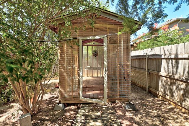 7908 Running Water DR, Austin, TX 78747