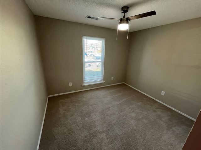 3840 Scarsdale Lane, Dallas, TX 75227