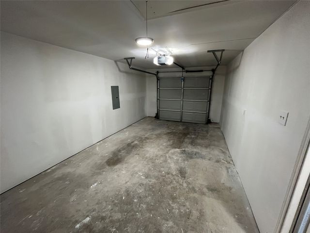 3840 Scarsdale Lane, Dallas, TX 75227