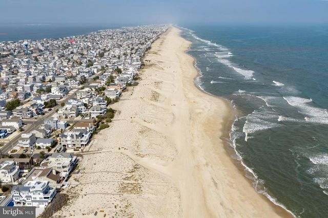 109 E 28TH ST, Long Beach Township, NJ 08008