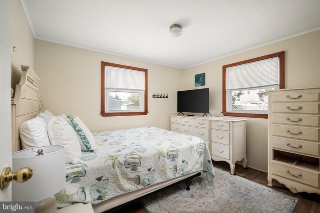109 E 28TH ST, Long Beach Township, NJ 08008